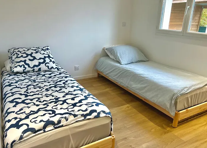 Maison Avec Piscine Et Jardin Privatifs - Un Sejour Au Calme *